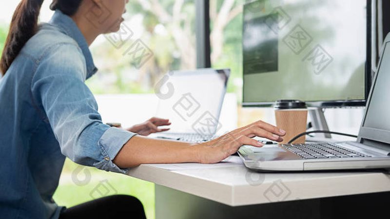 【揭秘】定制软件开发公司如何选择：技术实力与案例分析